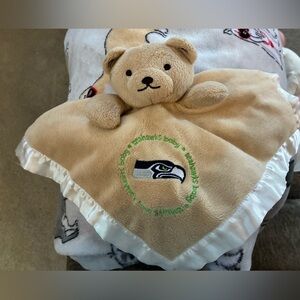 Seattle Seahawks Tan Bear Blanket